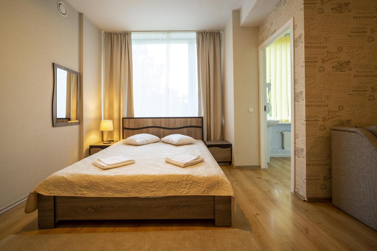 Sg Apartments Jurmala Ngoại thất bức ảnh